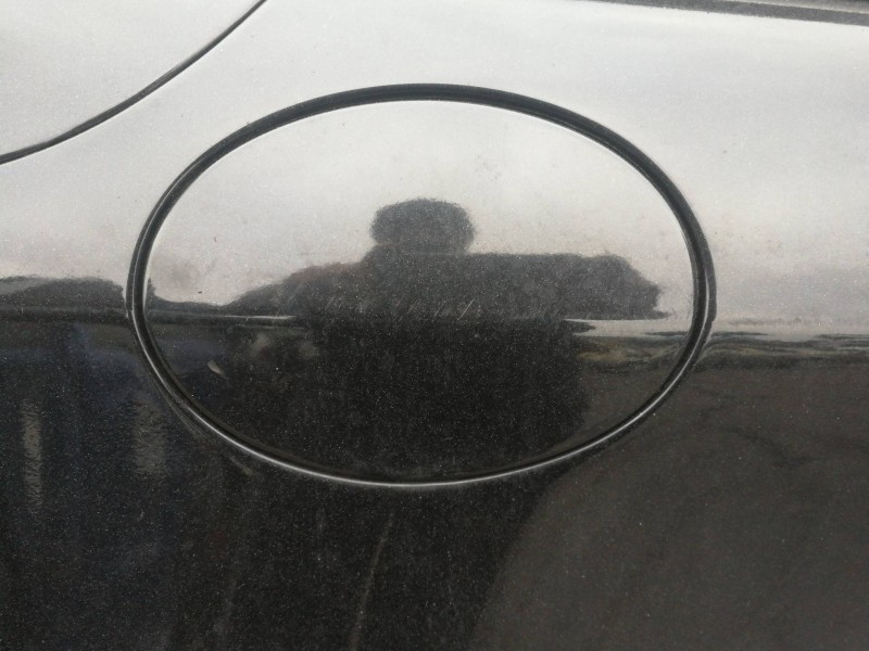 Recambio de tapa exterior combustible para mercedes-benz clase sl (w230) roadster 500 (230.475) referencia OEM IAM A2305840239 A