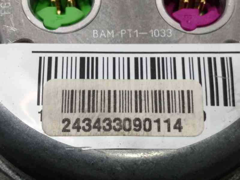 Recambio de airbag delantero izquierdo para volvo s80 berlina d5 referencia OEM IAM 8686287 3064202903W19 / 3064202103W27 868628