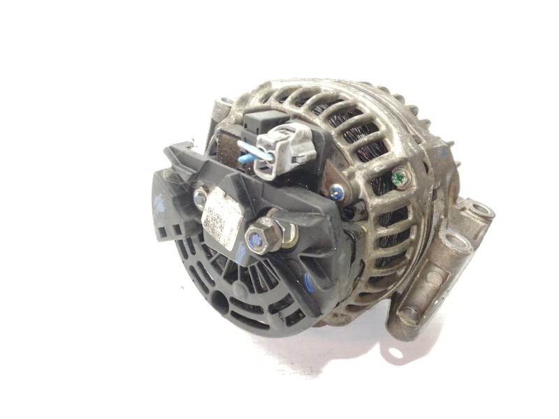 Recambio de alternador para jeep gr.cherokee (wj/wg) 2.7 crd laredo referencia OEM IAM 0124515084  