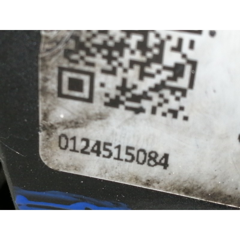 Recambio de alternador para jeep gr.cherokee (wj/wg) 2.7 crd laredo referencia OEM IAM 0124515084  