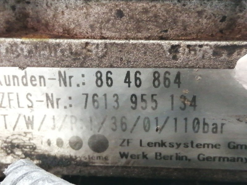 Recambio de bomba direccion para volvo s40 berlina 1.6 referencia OEM IAM 8646864  