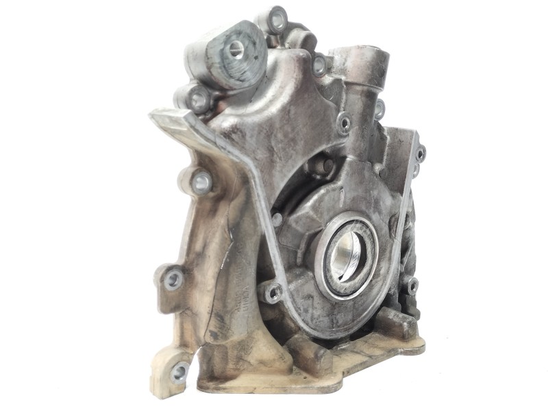 Recambio de bomba aceite para land rover range rover sport v6 td hse referencia OEM IAM 4R8Q6600AC  