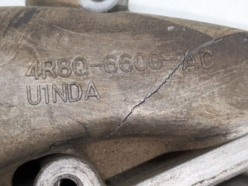 Recambio de bomba aceite para land rover range rover sport v6 td hse referencia OEM IAM 4R8Q6600AC  