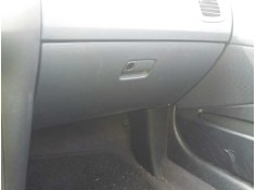 Recambio de guantera para nissan primera berlina (p12) visia referencia OEM IAM    2