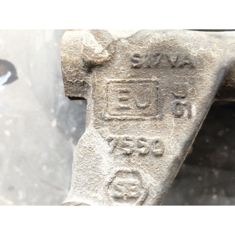 Recambio de mangueta trasera derecha para ford mondeo berlina (ge) ambiente referencia OEM IAM S17VA  