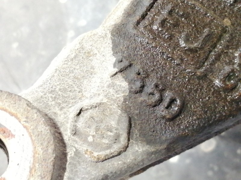 Recambio de mangueta trasera derecha para ford mondeo berlina (ge) ambiente referencia OEM IAM S17VA  