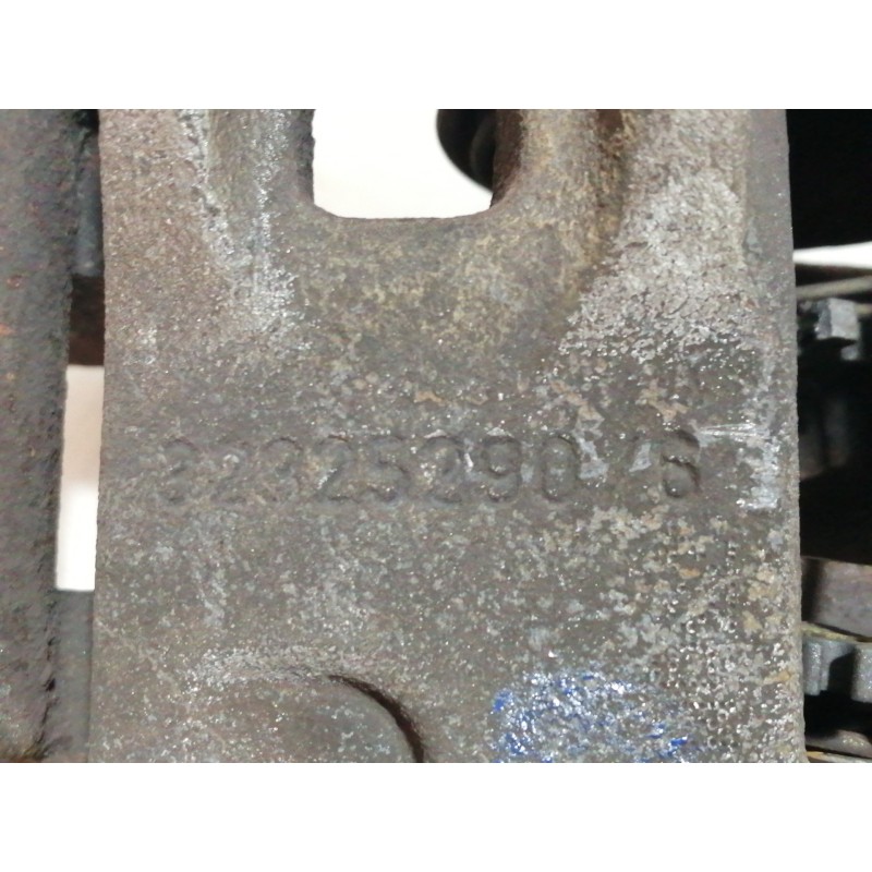 Recambio de pinza freno delantera derecha para peugeot 607 (s1) básico referencia OEM IAM 32325290  
