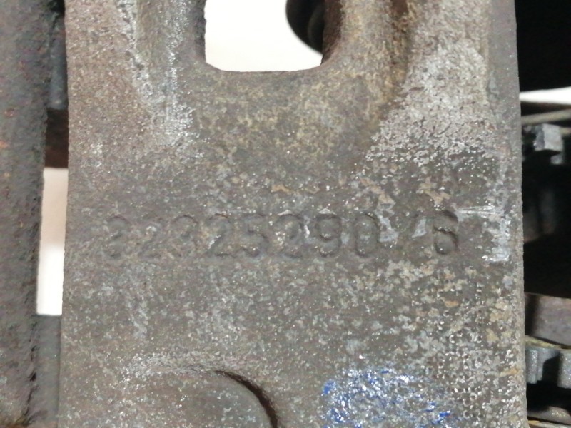 Recambio de pinza freno delantera derecha para peugeot 607 (s1) básico referencia OEM IAM 32325290  