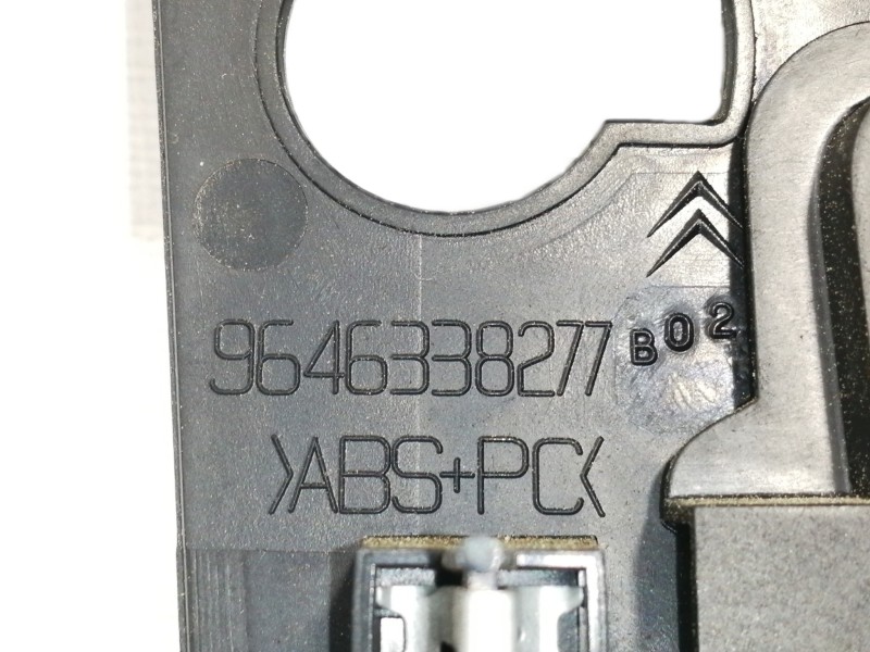 Recambio de rejilla aireadora para citroën c4 berlina sx referencia OEM IAM 9646338277  