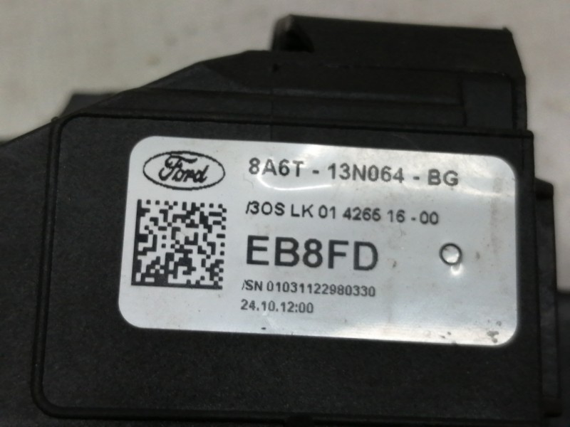 Recambio de anillo airbag para ford fiesta (cb1) ambiente referencia OEM IAM 8A6T13N064  