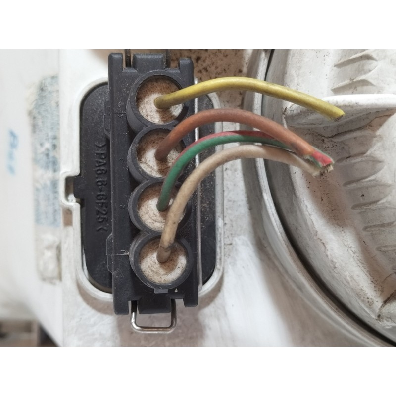 Recambio de faro derecho para skoda felicia berlina ( 791) 1.9 diesel cat referencia OEM IAM 24615000  