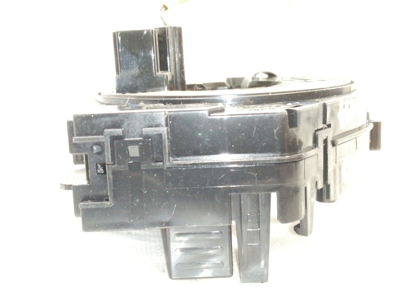 Recambio de anillo airbag para ford fiesta (cb1) ambiente referencia OEM IAM 8A6T14A664AD  