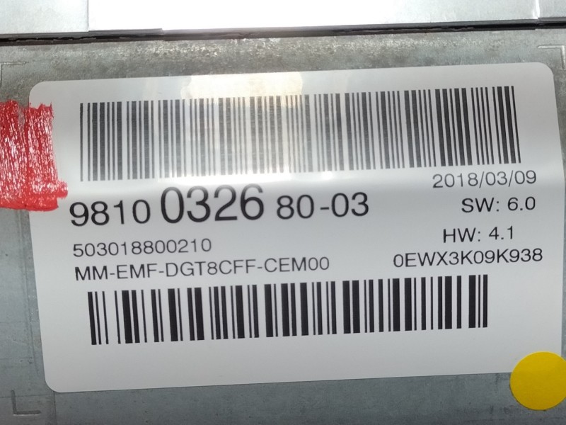 Recambio de pantalla multifuncion para peugeot 3008 gt line referencia OEM IAM 9810032680  