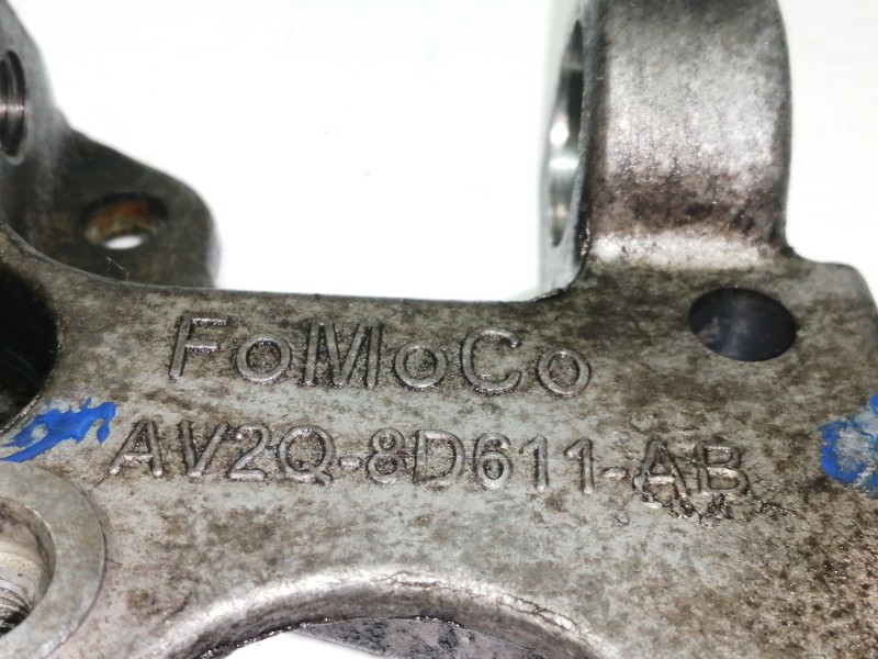 Recambio de soporte alternador para ford fiesta (cb1) ambiente referencia OEM IAM AV2Q8D611AB  