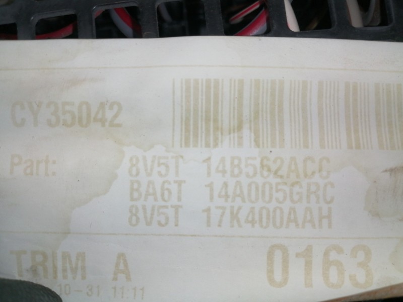 Recambio de caja reles / fusibles para ford fiesta (cb1) ambiente referencia OEM IAM 8V5114A175AA  