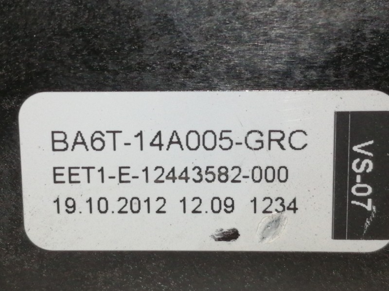 Recambio de caja reles / fusibles para ford fiesta (cb1) ambiente referencia OEM IAM 8V5114A175AA  