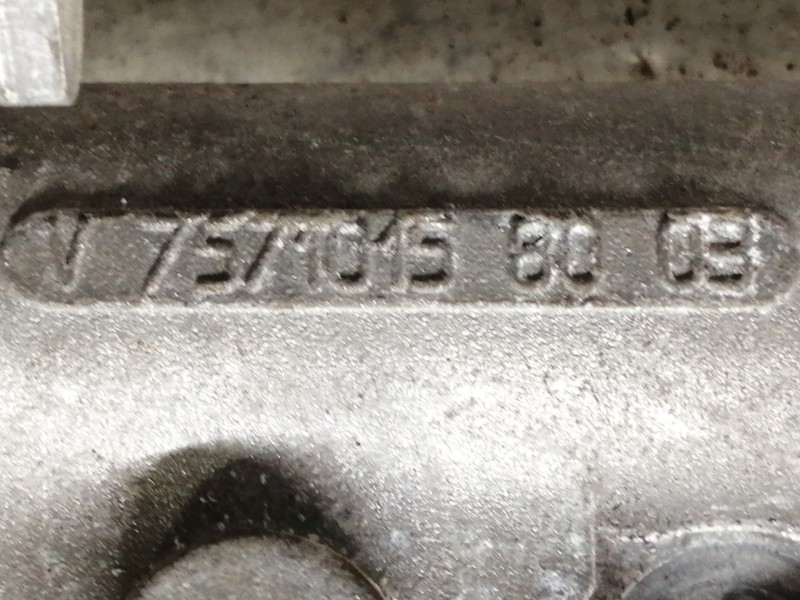 Recambio de tensor correa auxiliar para peugeot 3008 gt line referencia OEM IAM V75710158003  