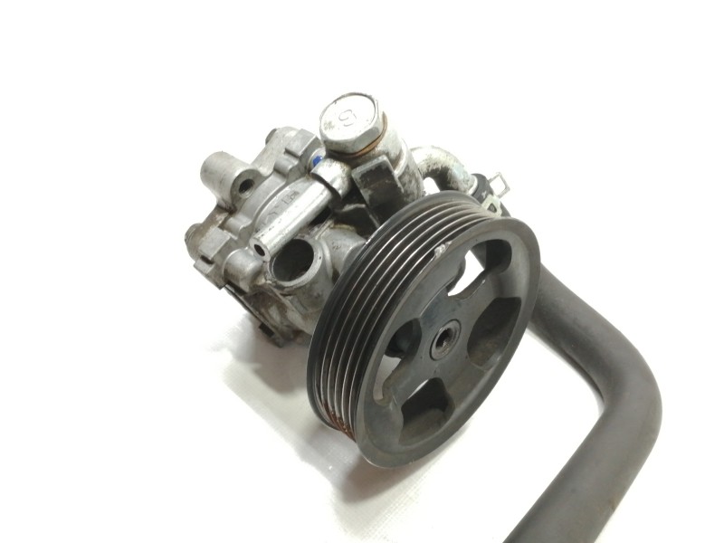 Recambio de bomba direccion para mitsubishi outlander (cw0) 2.0 di-d intense plus referencia OEM IAM   