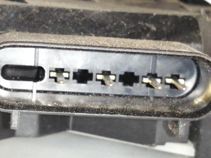 Recambio de cerradura puerta delantera derecha para ford fiesta (cb1) ambiente referencia OEM IAM 8A6AA21812BJ  