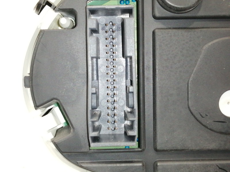 Recambio de cuadro instrumentos para ford fiesta (cb1) ambiente referencia OEM IAM VP8A6F10894BC  