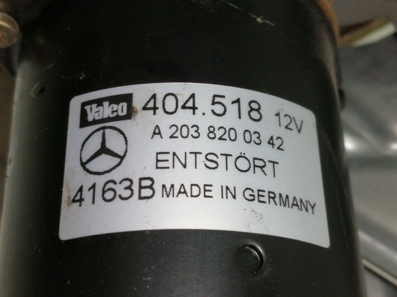 Recambio de motor limpia delantero para mercedes-benz clase c (w203) berlina 200 compressor (203.042) referencia OEM IAM A203820