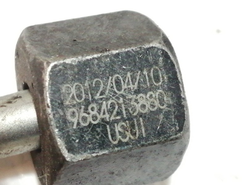 Recambio de tubo para ford fiesta (cb1) ambiente referencia OEM IAM 9684232880  