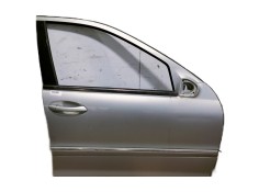 Recambio de puerta delantera derecha para mercedes-benz clase c (w203) berlina 200 compressor (203.042) referencia OEM IAM   