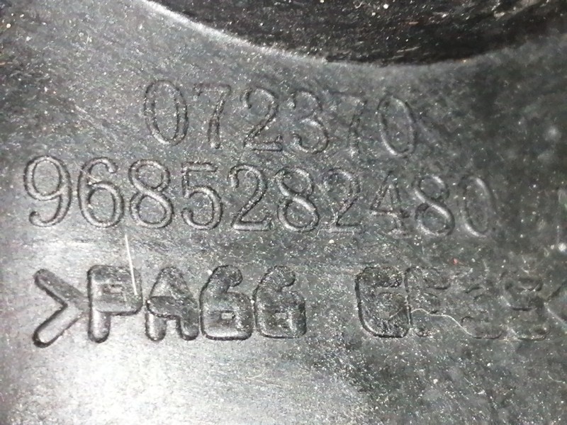 Recambio de tubo para ford fiesta (cb1) ambiente referencia OEM IAM 9685282480  