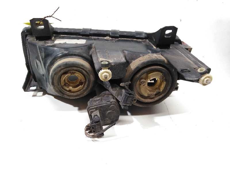 Recambio de faro derecho para bmw serie 3 berlina (e36) 1.6 cat (m43) referencia OEM IAM 14520600  