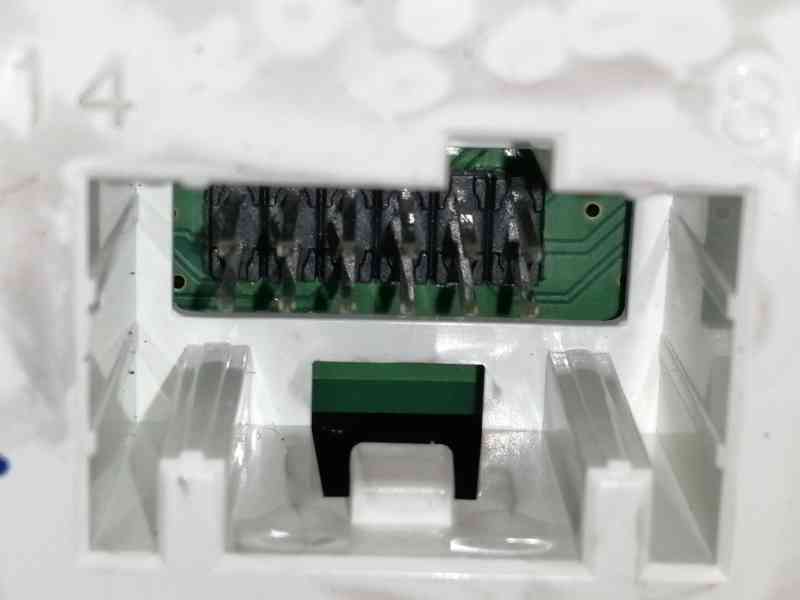 Recambio de mando calefaccion / aire acondicionado para ford fiesta (cb1) ambiente referencia OEM IAM 8A6118549  