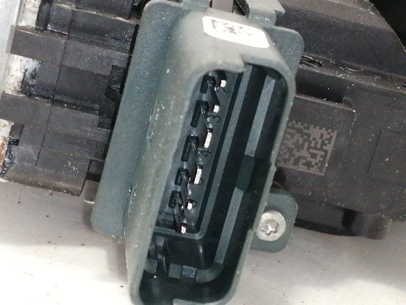 Recambio de elevalunas delantero derecho para renault megane iv berlina 5p 1.2 tce energy referencia OEM IAM 430106F0  