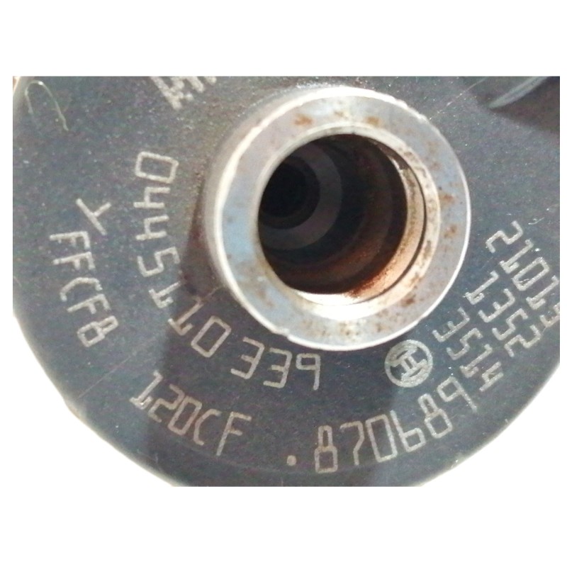 Recambio de inyector para ford fiesta (cb1) ambiente referencia OEM IAM 0445110339  