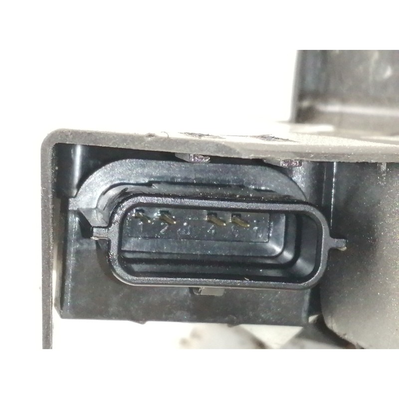 Recambio de cerradura puerta trasera izquierda para renault megane iv berlina 5p 1.2 tce energy referencia OEM IAM 16943020A  