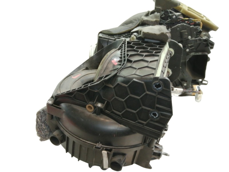 Recambio de calefaccion entera normal para bmw serie 1 lim. (f20) 114d referencia OEM IAM 710260470600  