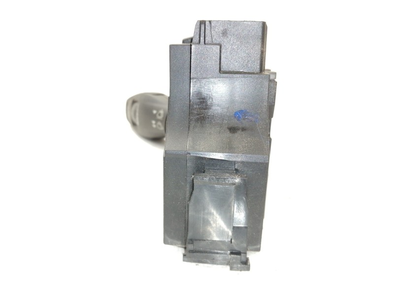 Recambio de mando limpia para ford fiesta (cb1) ambiente referencia OEM IAM 8A6T17A553AC  