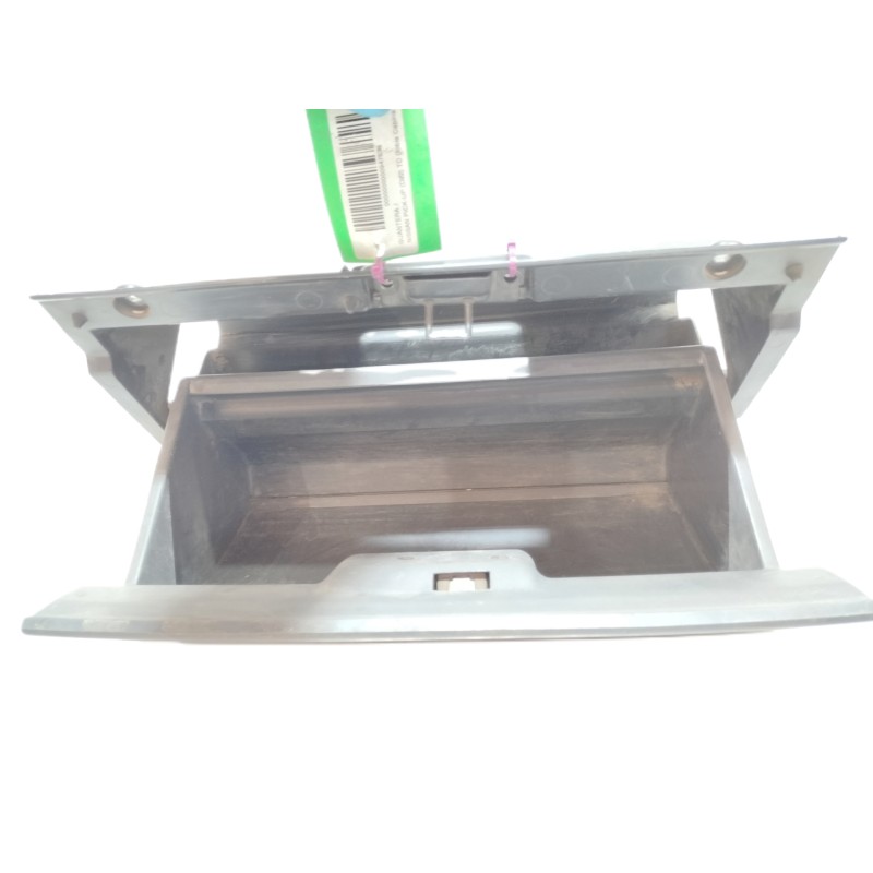 Recambio de guantera para nissan pick-up (d22) td doble cabina navara 4x4 referencia OEM IAM 68520VJ200  