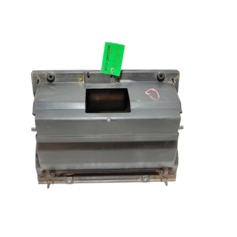 Recambio de guantera para nissan pick-up (d22) td doble cabina navara 4x4 referencia OEM IAM 68520VJ200  