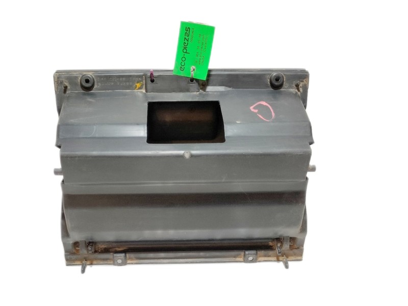 Recambio de guantera para nissan pick-up (d22) td doble cabina navara 4x4 referencia OEM IAM 68520VJ200  