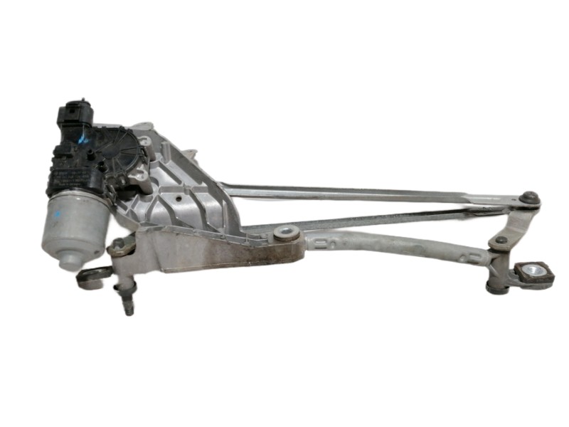 Recambio de motor limpia delantero para ford fiesta (cb1) sport referencia OEM IAM 8A6117B571A 0390241548 