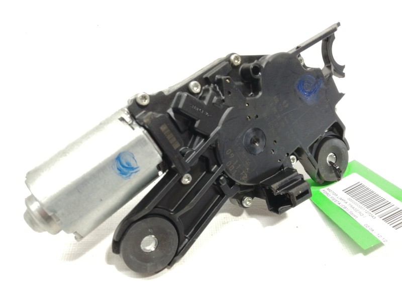 Recambio de motor limpia trasero para ford fiesta (cb1) sport referencia OEM IAM 0390201209  