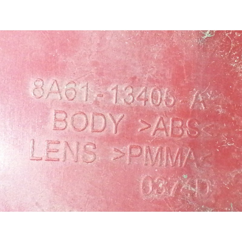 Recambio de piloto trasero izquierdo para ford fiesta (cb1) sport referencia OEM IAM 8A6113405A  