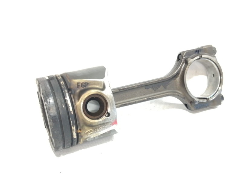 Recambio de piston para opel combo (corsa c) familiar referencia OEM IAM 73502643  