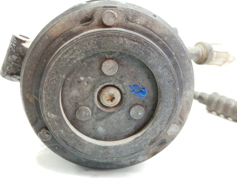 Recambio de compresor aire acondicionado para bmw serie 3 berlina (e46) 318i referencia OEM IAM 64528386837  