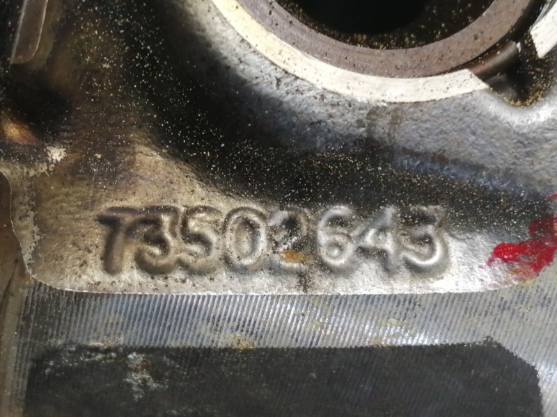 Recambio de piston para opel combo (corsa c) familiar referencia OEM IAM 73502643  