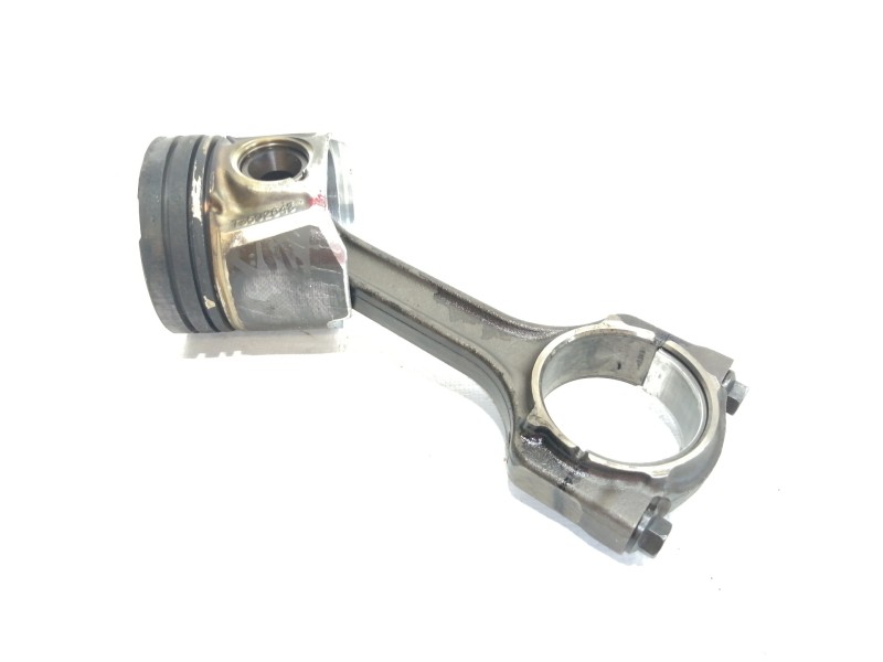 Recambio de piston para opel combo (corsa c) familiar referencia OEM IAM 73502643  