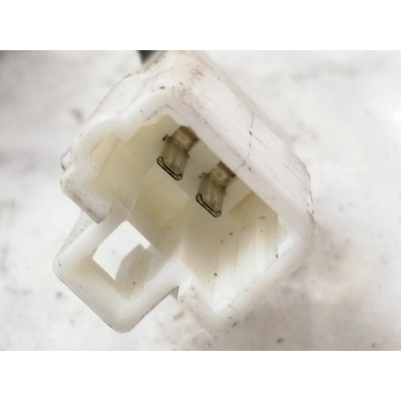 Recambio de elevalunas trasero derecho para hyundai matrix (fc) 1.5 crdi cat referencia OEM IAM 9882017200  