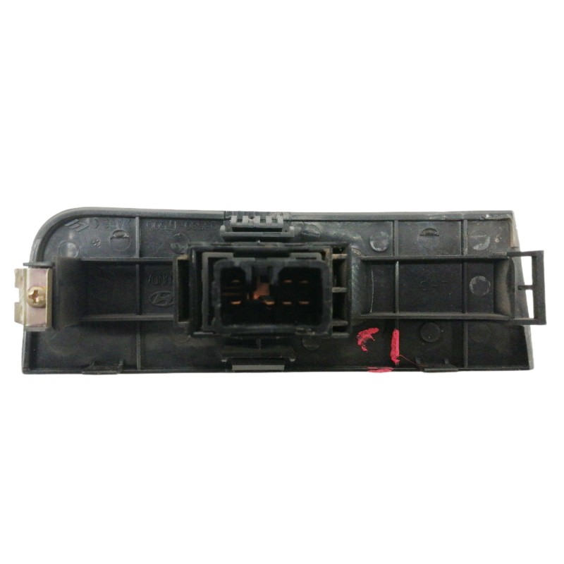 Recambio de mando elevalunas trasero izquierdo para hyundai matrix (fc) 1.5 crdi cat referencia OEM IAM 9358017500  