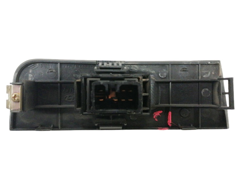 Recambio de mando elevalunas trasero izquierdo para hyundai matrix (fc) 1.5 crdi cat referencia OEM IAM 9358017500  