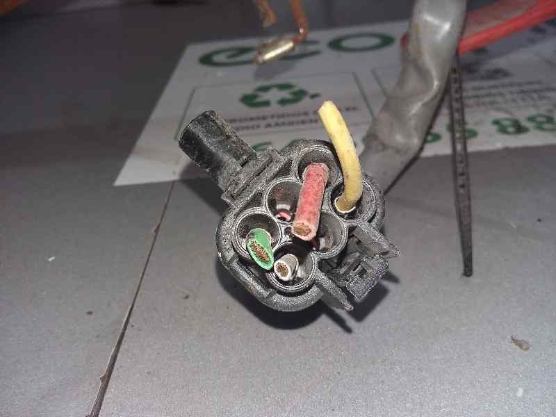 Recambio de conmutador de arranque para ford fiesta berlina ghia referencia OEM IAM 98AP15607AB  