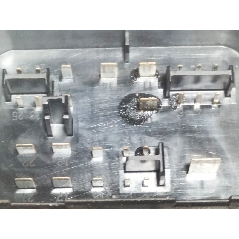 Recambio de caja reles / fusibles para seat altea (5p1) reference referencia OEM IAM 1K0937124H  